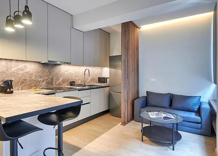 City-Center Apartment In Vibrant Monastiraki, Athens
