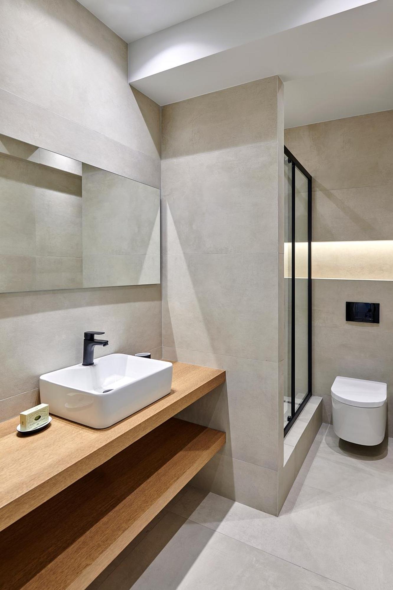 City-center In Vibrant Monastiraki, *