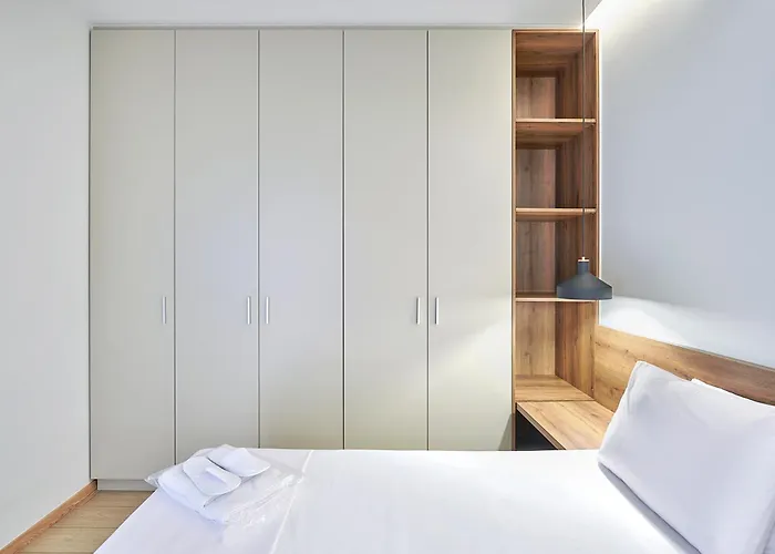 City-Center Apartment In Vibrant Monastiraki, Athens